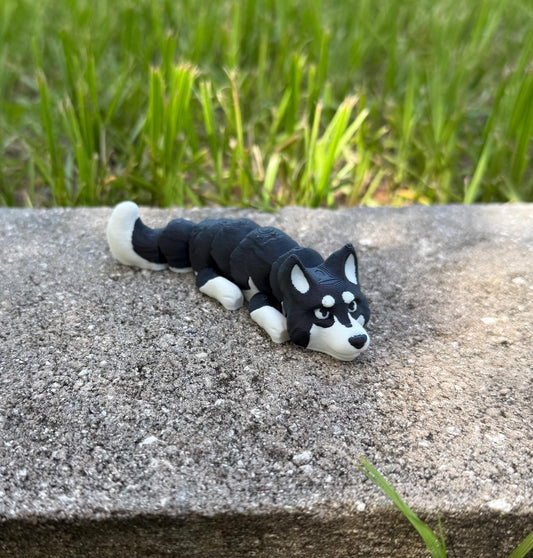 Siberian Husky Flexi / 3D print / desk pets / desk buddy / fidget / articulated figure